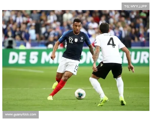 托利索在赛场上的精彩表现为何成为媒体焦点与球迷热议话题 托利索在赛场上的精彩表现为何成为媒体焦点与球迷热议话题